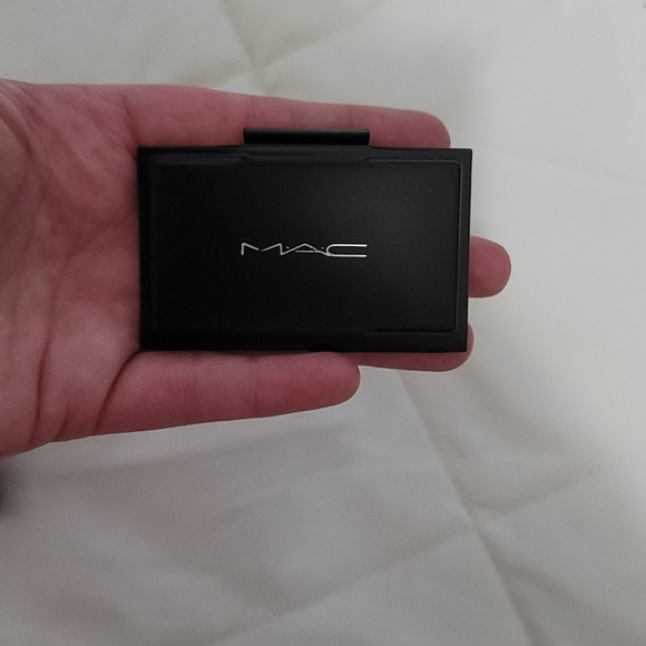 4 for $25 MAC STUDIO FIX POWDER FOUNDATION NC40 - Picture 9 of 10